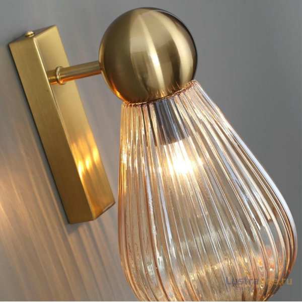 Бра Odeon Light Elica 5402/1W Бра Odeon Light Elica 5402/1W