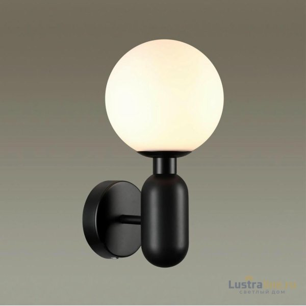 Бра Odeon Light Okia 4668/1W