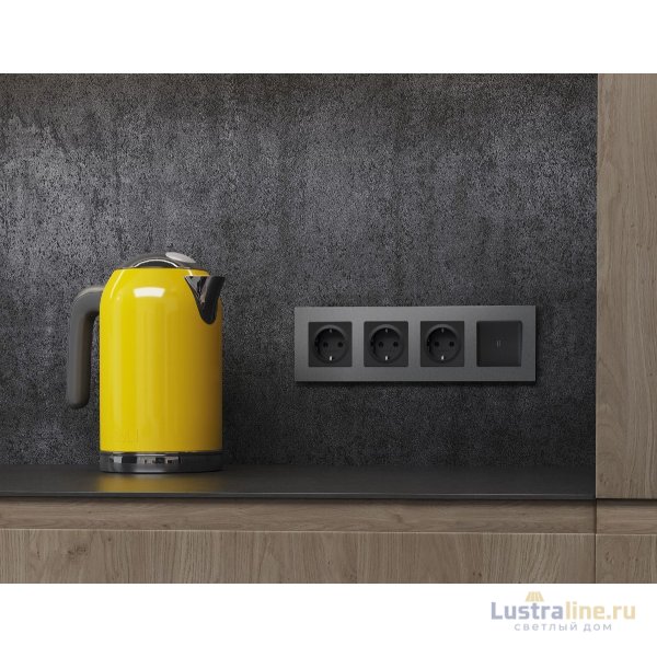 Рамка трехместная Ambrella Volt Qubi AF250653