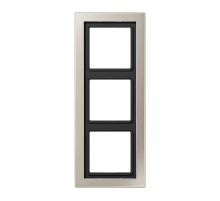 Рамка трехместная Jung ESD2983 Рамка трехместная Jung ESD2983