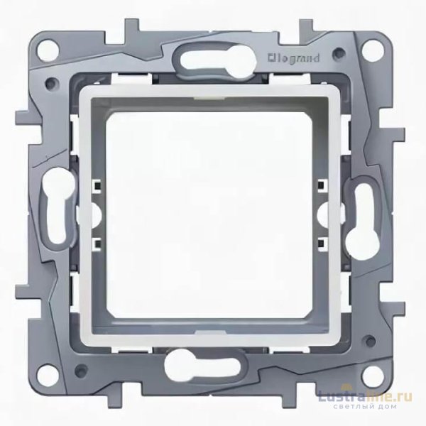 Адаптер для механизма Mosaic Legrand Etika 672289