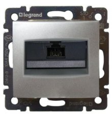 Розетка компьютерная RJ45 Legrand Valena 5e кат UTP с захватами алюминий 770230