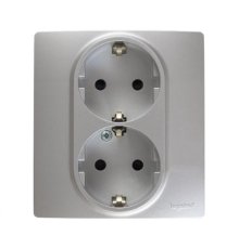 Розетка 2X2К+З Legrand Etika 16A 250V с/з со шторками безвинтовой зажим немецкий стандарт алюминий 672433