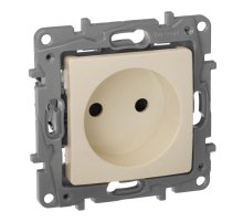 Розетка 2К Legrand Etika 16A 250V б/з со шторками винтовой зажим слоновая кость 672334