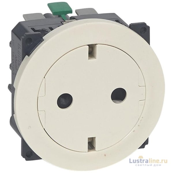 Розетка 2К+З Legrand Celiane 16A 230V с/з со шторками безвинтовой зажим немецкий стандарт слоновая кость 067169