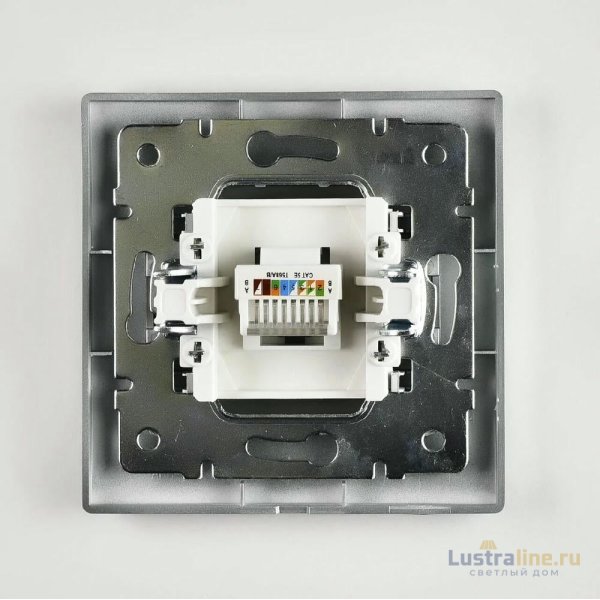 Розетка компьютерная Lezard Karina 707-4388-139