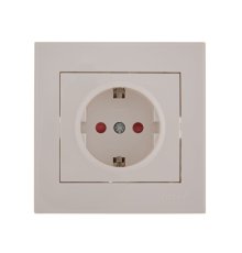 Розетка с защитой от детей Lezard Rain 703-0202-124