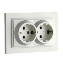 Розетка с заземлением двойная Mono Electric Despina 16А 250В белый 102-190004-120