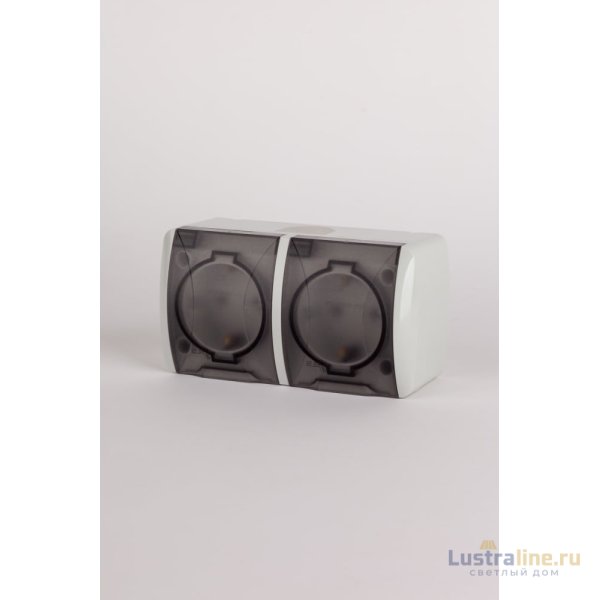 Розетка с заземлением ELBI Eva 554-011500-938