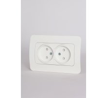 Розетка двухместная с защитными шторками ELBI Jazz 508-016200-918