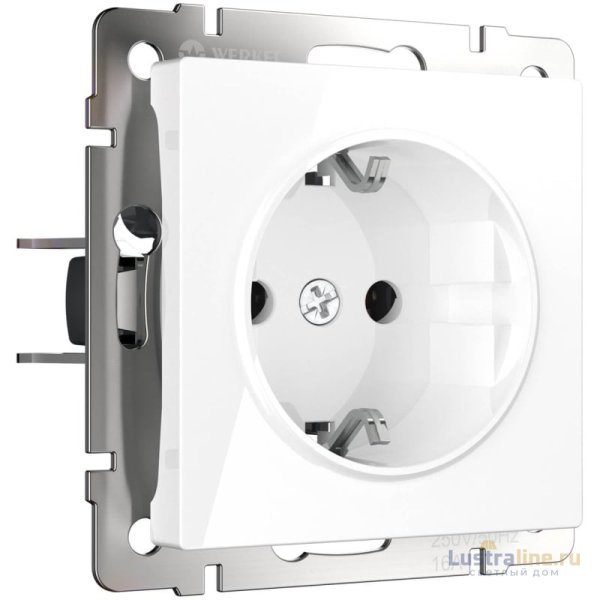 Розетка с заземлением и шторками Werkel белый W1171101 4690389155123