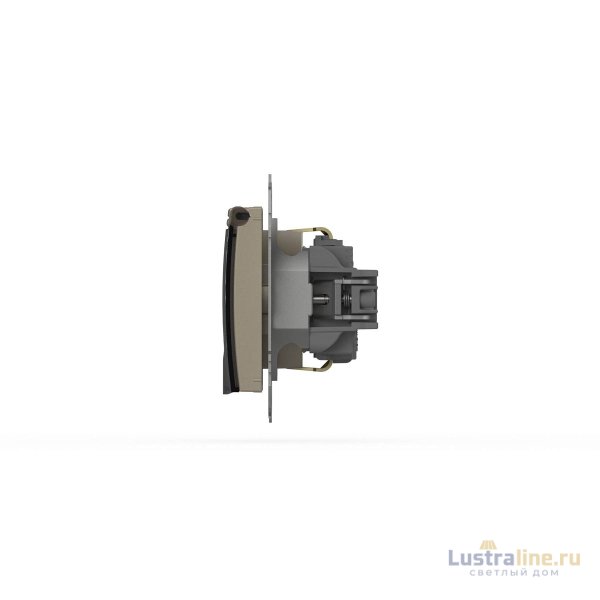 Розетка с крышкой и заземлением ELBI Zena Vega 609-012500-218