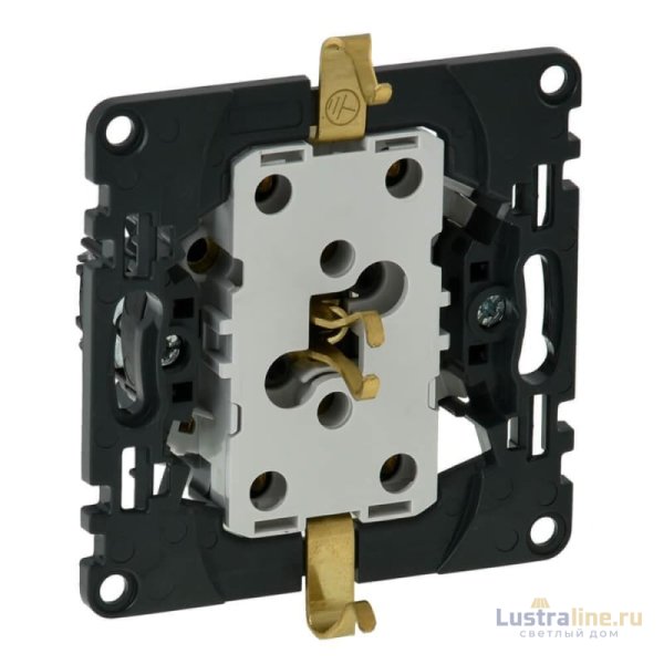 Розетка двойная Legrand Valena Мех In Matic 16A 250V с/з безвинтовой зажим 753027