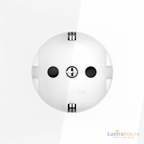 Розетка со шторками Voltum S70 VLS040201