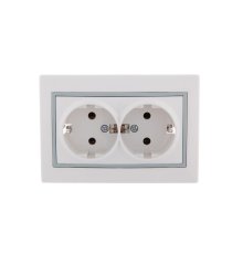 Розетка двойная с/з Lezard Mira 701-0215-127