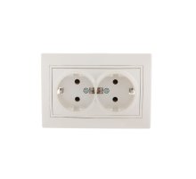 Розетка двойная с/з Lezard Mira 701-3030-127