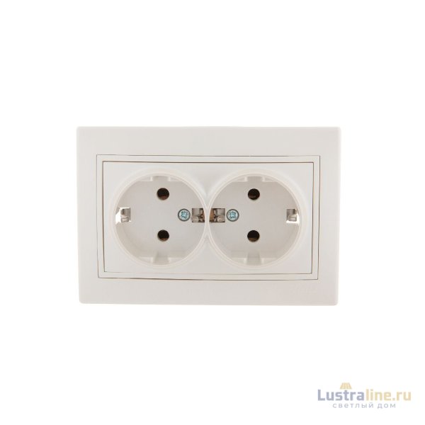 Розетка двойная с/з Lezard Mira 701-3030-127