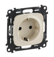 Розетка Legrand Valena Allure 16A 250V с/з безвинтовой зажим слоновая кость 753821