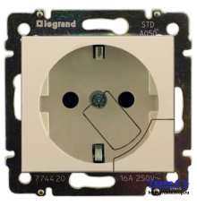 Розетка 2К+3 Legrand Valena 16A 250V с/з механической системой выталкивания вилки винтовой зажим слоновая кость 774395