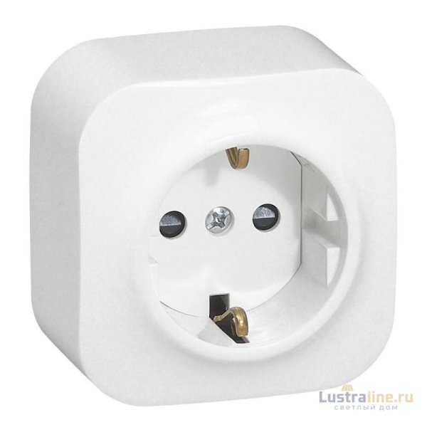 Розетка 2К+З Legrand Quteo 16A 250V с/з белая 782211