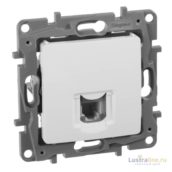 Розетка телефонная RJ11 Legrand Etika белая 672240
