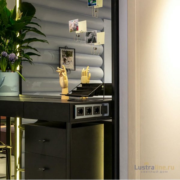 Розетка с заземлением Werkel черный матовый W1171008 4690389156878 Розетка с заземлением Werkel черный матовый W1171008 4690389156878