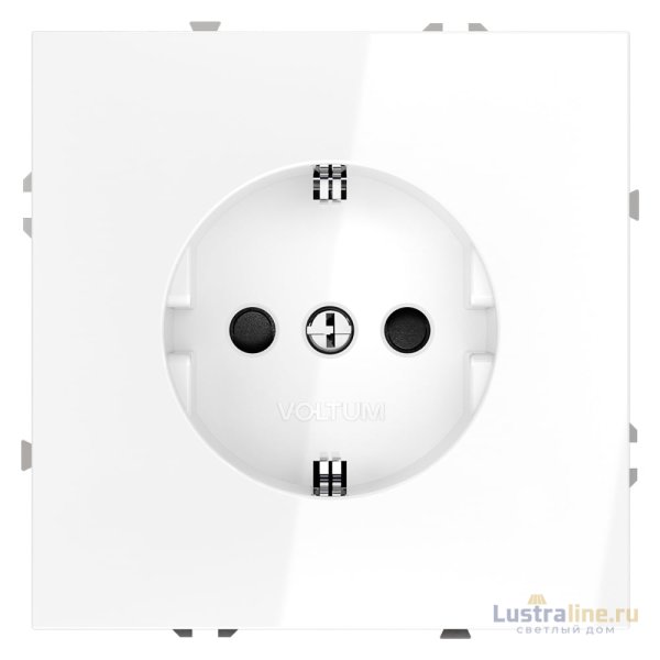 Розетка со шторками Voltum S70 VLS040201