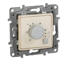 Термостат Legrand Etika с внешним датчиком для тёплых полов слоновая кость 672330