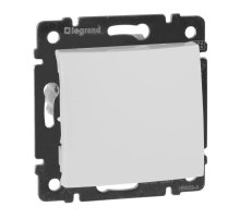 Переключатель одноклавишный промежуточный Legrand Valena 10A 250V белый 774407