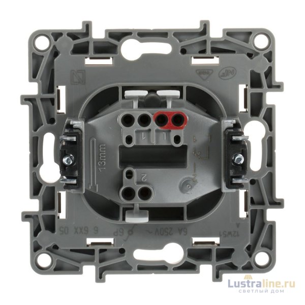Выключатель кнопочный одноклавишный Legrand Etika 6A 250V слоновая кость 672314