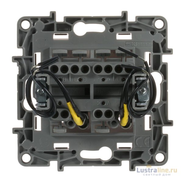 Переключатель двухклавишный Legrand Etika с подсветкой 10A 250V слоновая кость 672316