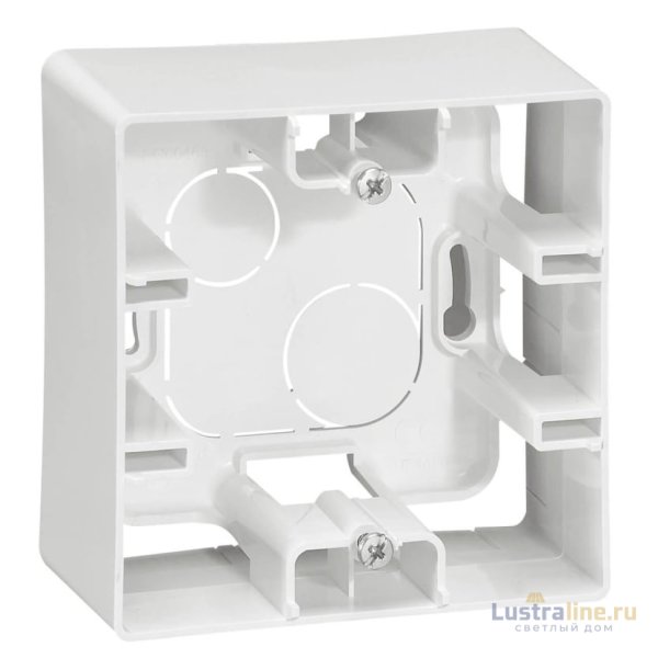 Коробка для накладного монтажа 1-постовая Legrand Etika белая 672510