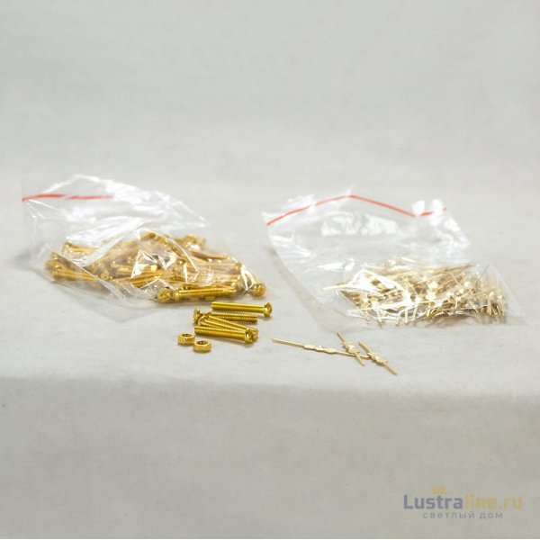 Подвесная люстра Lussole LSP-8604 Подвесная люстра Lussole LSP-8604
