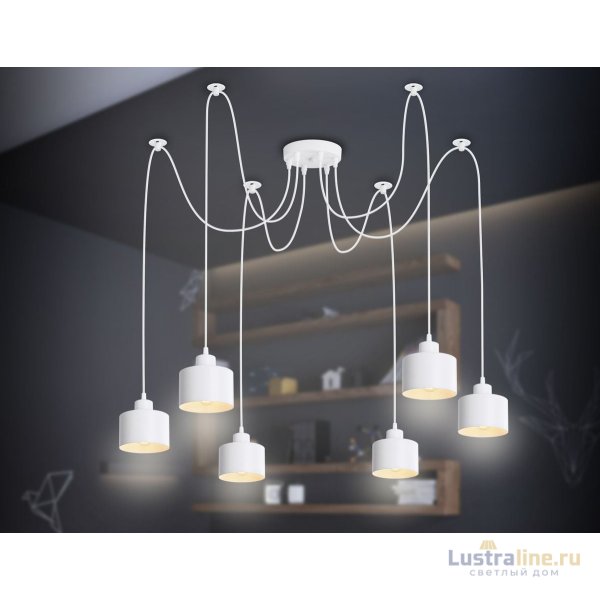 Подвесная люстра Ambrella Light Traditional TR8131