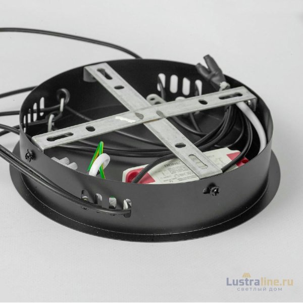 Подвесная люстра Lussole Littlerock LSP-7096 Подвесная люстра Lussole Littlerock LSP-7096