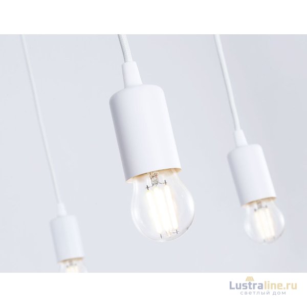 Подвесная люстра Ambrella Light Traditional TR8177
