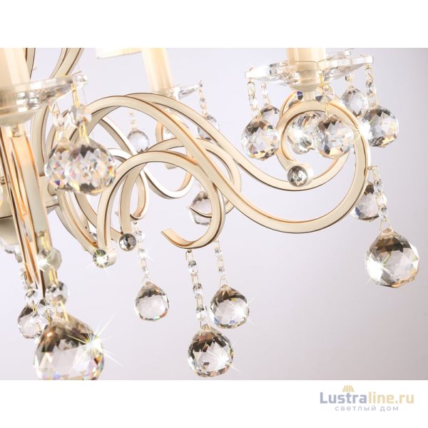 Подвесная люстра Ambrella Light Traditional TR4561