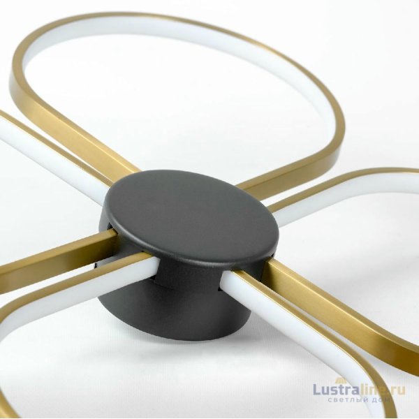 Потолочная люстра Lussole Lowell LSP-7351 Потолочная люстра Lussole Lowell LSP-7351