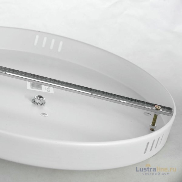 Потолочная люстра Lussole LSP-8419 Потолочная люстра Lussole LSP-8419
