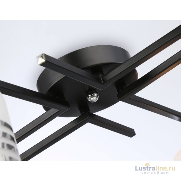 Потолочная люстра Ambrella Light Modern TR303212