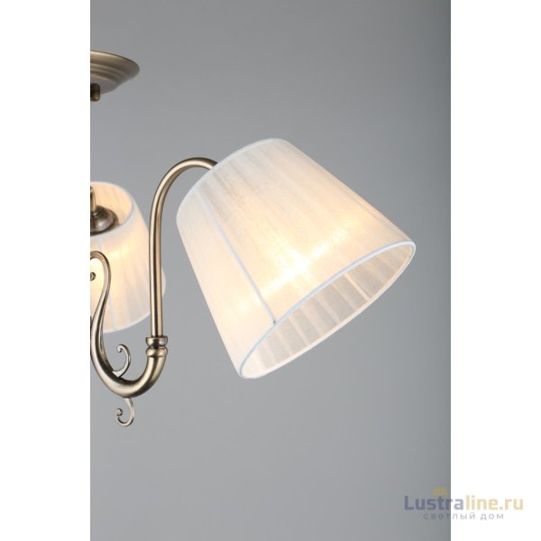 Потолочная люстра Omnilux Leonessa OML-29117-03 Потолочная люстра Omnilux Leonessa OML-29117-03