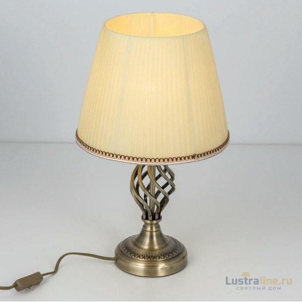 Настольная лампа Citilux CL402833 Настольная лампа Citilux CL402833