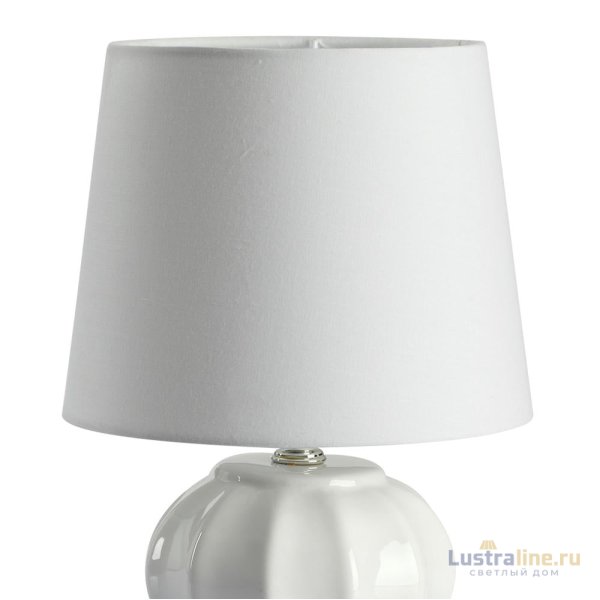 Настольная лампа Lumion Moderni Hama 8145/1T