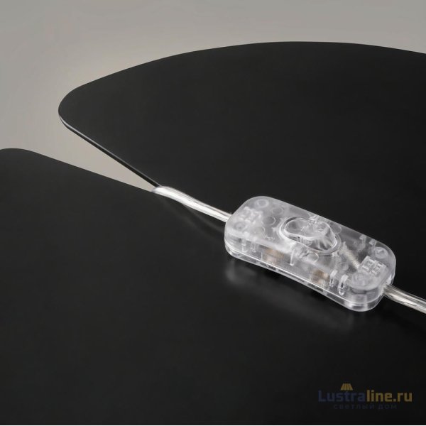 Настольная лампа Maytoni Muse MOD304TL-01GR Настольная лампа Maytoni Muse MOD304TL-01GR