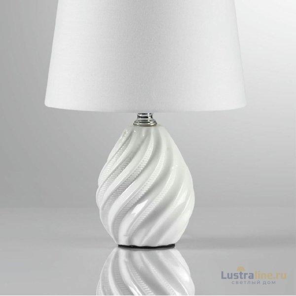 Настольная лампа Lumion Moderni Keila 8143/1T