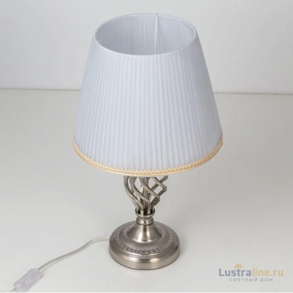 Настольная лампа Citilux CL402811 Настольная лампа Citilux CL402811