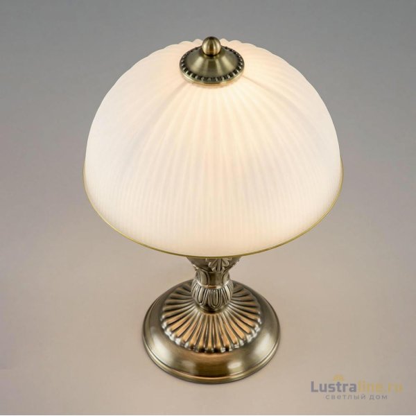 Настольная лампа Citilux Адриана CL405823 Настольная лампа Citilux Адриана CL405823