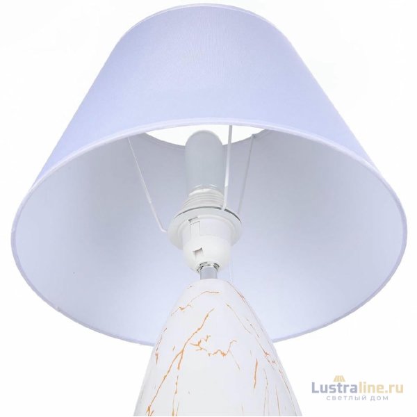 Настольная лампа Lumion Sharlin 8218/1T Настольная лампа Lumion Sharlin 8218/1T