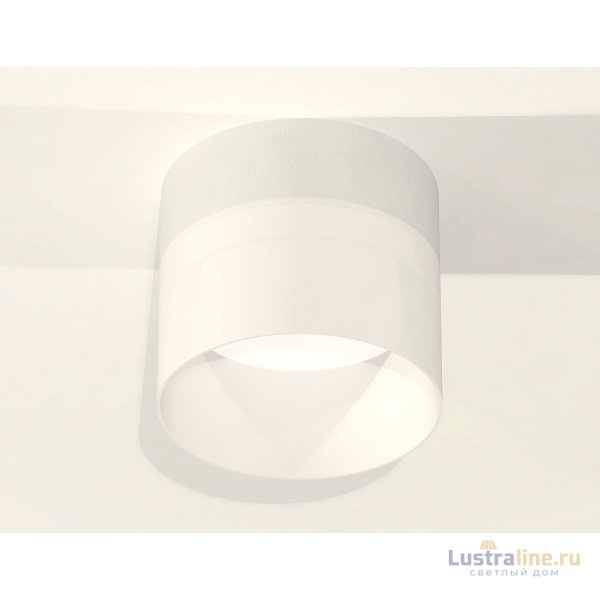 Потолочный светильник Ambrella Light Techno Spot XS8101016 (C8101, N8402) Потолочный светильник Ambrella Light Techno Spot XS8101016 (C8101, N8402)