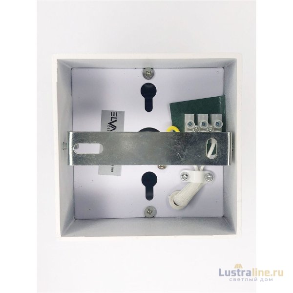 Накладной светильник Elvan NLS-507SQ/1-GU10-Wh Накладной светильник Elvan NLS-507SQ/1-GU10-Wh